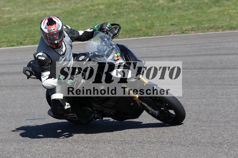 /Archiv-2022/07 16.04.2022 Speer Racing ADR/Instruktorengruppe/3-1